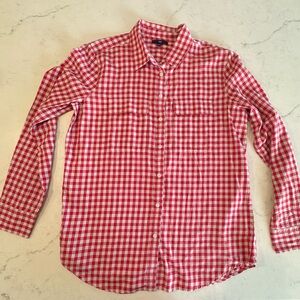 GAP Red and White Gingham Button-Down Shirt Women’s Boyfriend Style